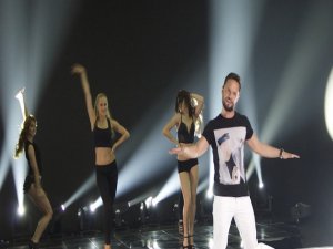 Özgün... `ÖPÜCEM` SİNGLE`I, BU YAZ  PLAJLARIN FAVORİ ŞARKISI  OLDU !..