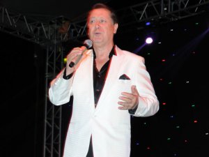 Ahmet Özhan... YENİDEN BABA OLACAK MI?