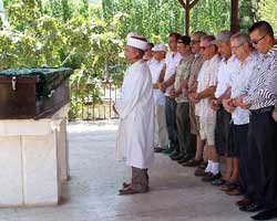 Yalçın Otağı... `ATEŞBÖCEĞİ` SON YOLCULUĞUNA UĞURLANDI!