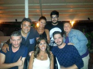 Mesut Yar... EŞİNE SÜRPRİZ DOĞUM GÜNÜ!