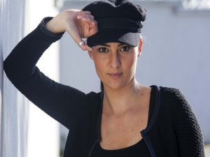 Duygu Keser... `ALIN YAZIM` DİZİSİNDE `ASYA` ROLÜYLE BAŞROLDE !..