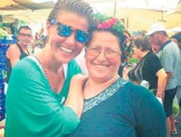 Gülben Ergen... SEMT PAZARI`NDAN VAZGEÇEMİYOR!