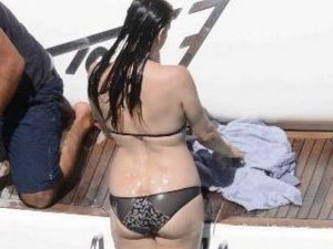 `Çalınmış Güzellik`  filminin ilahesi Liv Tyler... SON HALİYLE HAYAL KIRIKLIĞI YARATTI !..