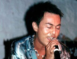 Serdar Ortaç... YAZ ALBÜMÜ İÇİN RAP SÖYLEDİ!