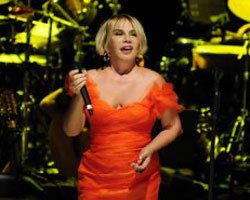 Sezen Aksu... `TUĞÇE KAZAZ GİBİ OLACAĞIM YAKINDA`