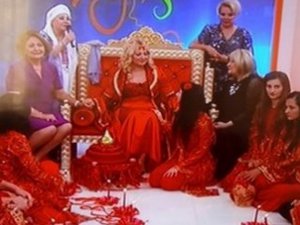 Zahide Yetiş... KINA GECESİNDE GÖZYAŞLARINA HAKİM OLAMADI !..