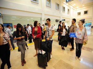 `Türkçevizyon`a katılacak ülke temsilcileri...  DENİZLİ`YE GELMEYE BAŞLADI !..