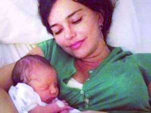 Hande Ataizi... `BU BEBEĞİ ÇOK BEKLEDİK!`