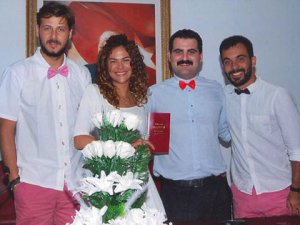 Gamze Topuz - Ümit Kantarcılar... EVLİLİK AÇIKLAMASI!