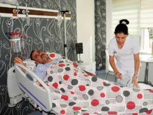 Haluk Levent... TRAFİK KAZASI GEÇİRDİ, HASTANEYE KALDIRILDI!