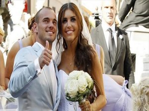 Wesley Sneijder... "TÜRKİYE'DEN DERHAL AYRIL" DİYEN ANNESİNE NE YANIT VERDİ?..