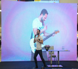 Özgün...MİNİ KONSER VE İMZA GÜNÜ