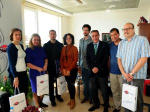 RUS EKİP TRT MÜZİK`İ ZİYARET ETTİ