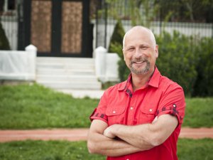 Öner Döşer... ASTROLOJİ SOHBETLERİ BAŞLIYOR !..