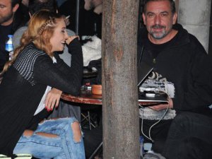 Duygu Çetinkaya... MUSTAFA ERDOĞAN KAPISINI, AÇIK BIRAKTI!