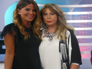 Özlem Yıldız... `BAKAN DÜŞÜREN KADIN`I KONUK EDİYOR !..