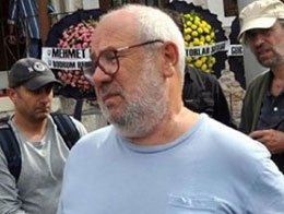 Bülent Ortaçgil... ANNESİNİ KAYBETTİ!