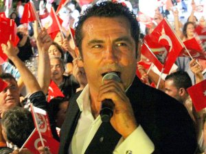 Ferhat Göçer... KADIKÖY`ÜN "CUMHURİYET YÜZÜ" OLDU!