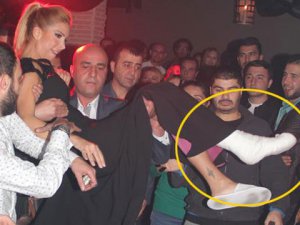 Tuğba Özerk... ALTI KIRIK VE ÜÇ SAATLİK AMELİYATLA SAHNEDE!