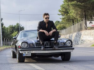 Seçkin Özdemir... `GÜNAHKAR` İLE EKRANLARA YENİDEN "MERHABA" DİYOR !..