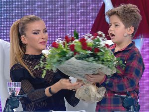 İvana Sert... OĞLU ATEŞ`TEN DOĞUM GÜNÜ SÜRPRİZİ!