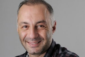 Ahmet Saraçoğlu... ŞEHİR TİYATROLARI`NIN 100. YILINDA, `TERZİ` İLE SAHNEDE!