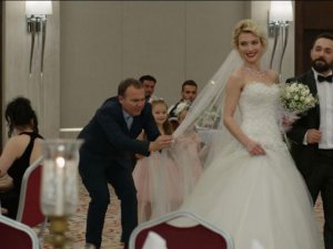 Galip Derviş... ARZU YANARDAĞ GELİN OLUYOR!