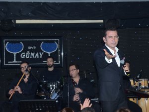 Ferhat Göçer... GÜNAY`DA 10.SEZONA MERHABA!