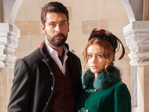 İmkansız Aşk... FİLİNTA MUSTAFA VE LARA`NIN  AŞKI  İSTANBUL`DA TARİH YAZACAK!