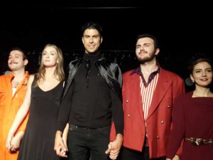 Armağan Oğuz - Yasemin Kay Allen... KARDEŞ OLDULAR!