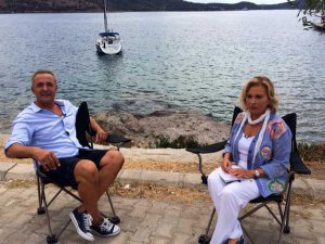 Mehmet Aslantuğ... KARAVAN`LA PAZAR GEZMESİ!