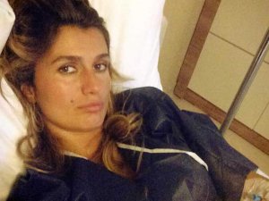 Tuğba Özay... BOŞANAMADI!