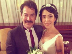 Fikret Kuskan... SESSİZ SEDASIZ EVLENDİ!