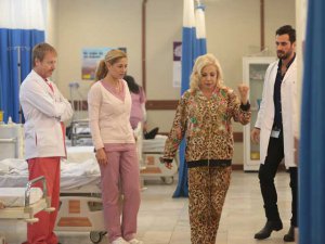 Semiha Yankı... `HAYAT YOLUNDA`YA KONUK OLDU!