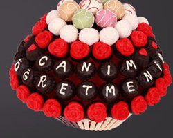 ÖĞRETMENLER GÜNÜ`NDE TATLI SÜRPRİZ!