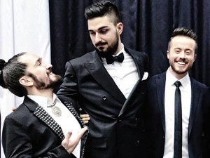 DEVLERİN OĞULLARI AYNI KAREDE!