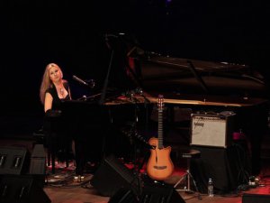 Eliane Elias... ANTALYA`DA BREZİLYA RÜZGARI ESTİRDİ !..
