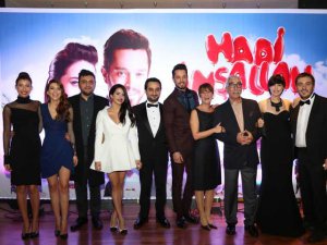 SANAT DÜNYASI GALADA `HADİ İNŞALLAH` DEDİ!