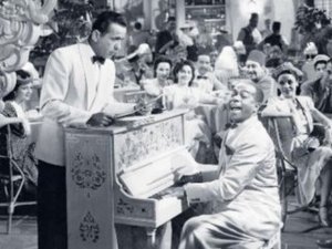 Casablanca... FİLMDE ÇALINAN PİYANO, DUDAK UÇUKLATAN BİR FİYATA SATILDI !..