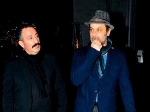 Cem Yılmaz... "SAKALIM OLSAYDI SULTAN SÜLEYMAN BEN OLURDUM"...