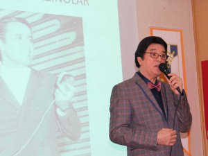 Erol Büyükburç... ÜNİVERSİTELİ GENÇLERE NE ÖĞÜT VERDİ?