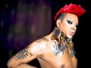 Azis... KÜRESEL FENOMEN İSTANBUL`A GELİYOR!