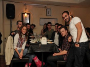 Ayşen Batıgün... EŞİNE SÜRPRİZ DOĞUM GÜNÜ PARTİSİ !..