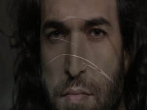 Umut Kuzey... SÜRPRİZ BİR KLİPLE HAYRANLARINI ŞAŞIRTTI !..