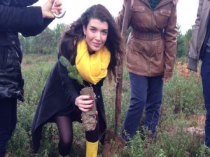 Aslıhan Güner... ORHANGAZİ HATIRA ORMANI`NDA DOĞUM GÜNÜ SÜRPRİZİ !..