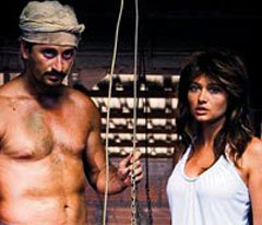 Nurgül Yeşilçay... "SEVİŞME SAHNELERİ GEREKLİYDİ; SEVİŞTİM"!..