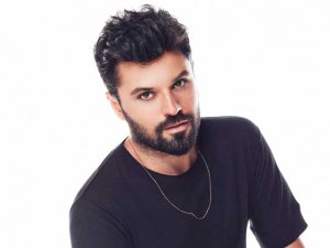Emir... YENİ SİNGILA İLK KLİP!