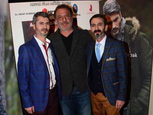 Faruk Aksoy... ARPAK KARDEŞLER`E KLİP!