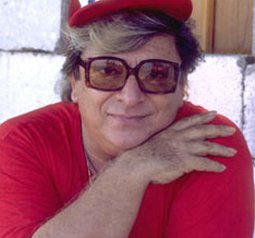 Sanat Güneşimiz Zeki Müren... ÖLÜMÜNÜN 12.YILINDA ANILDI!