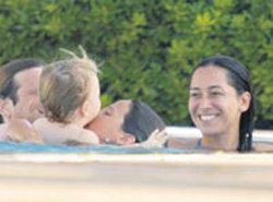 Kaya Çilingiroğlu-Feraye Tanyolaç... İKİNCİ BEBEK SÜPRİZİ!